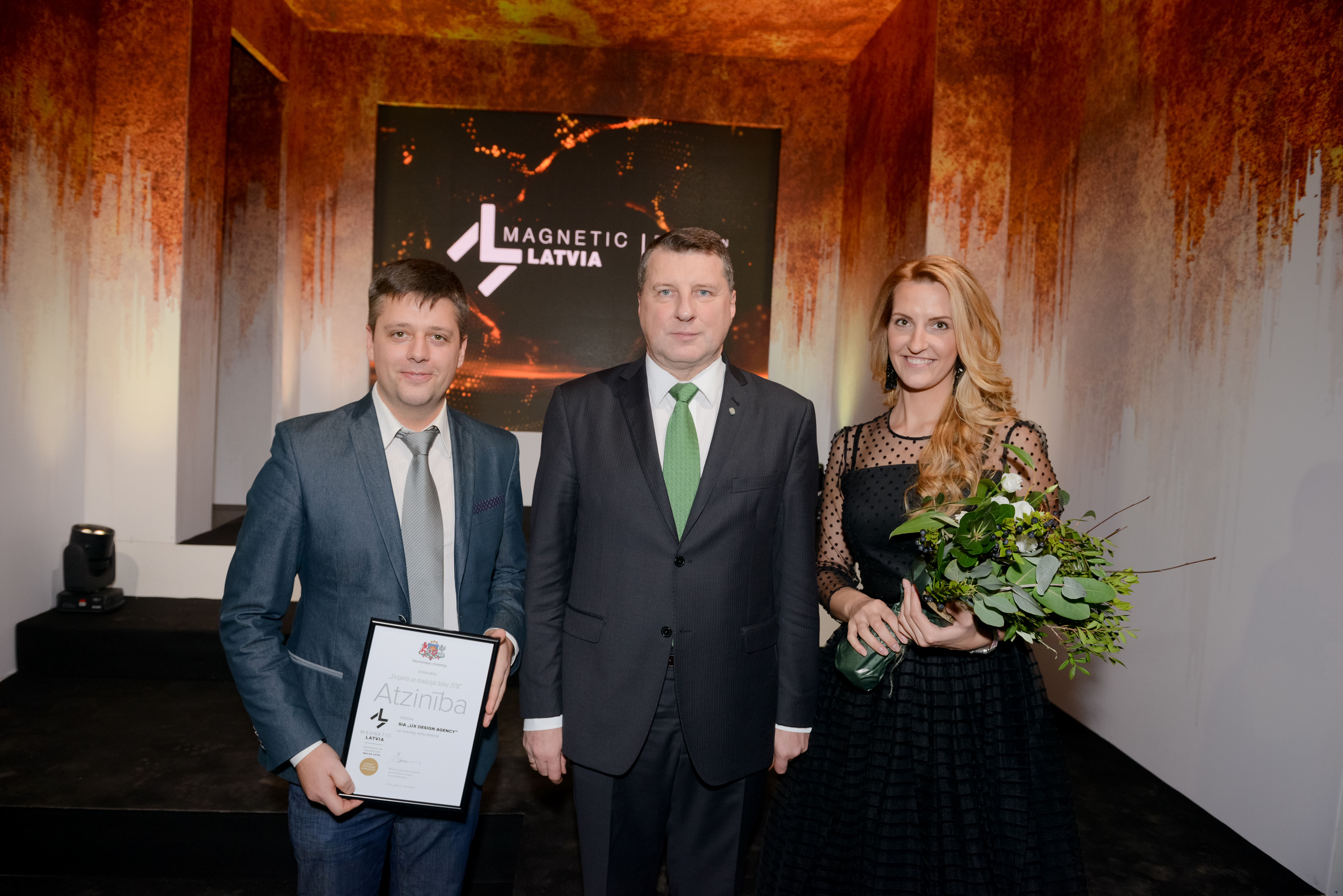 Founders of UXDA at the Export and Innovation Awards with the President of Latvia export-and-innovation-awards-uxda-founders